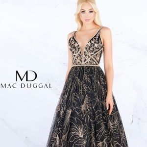 MAC DUGGAL PROM 30580M